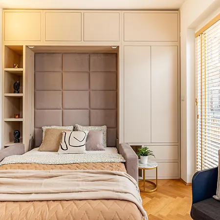 Apartmán Superapart Branickiego 39 *